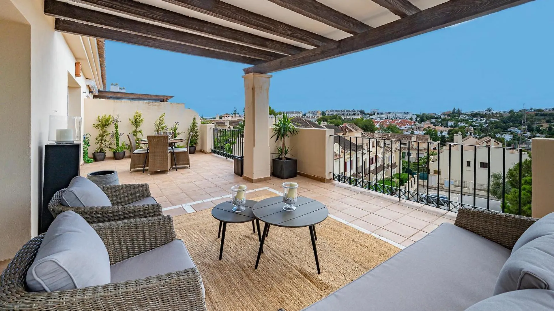 Nueva Andalucia Penthouse Apartment Marbella Spain