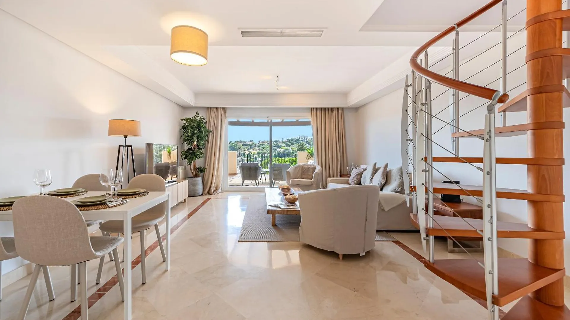 Nueva Andalucia Penthouse Apartment Marbella 0*,  Spain