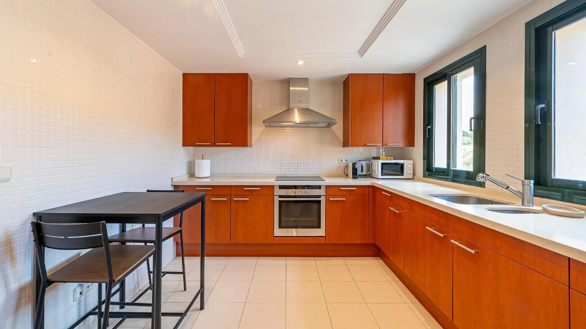 Nueva Andalucia Penthouse Apartment Marbella